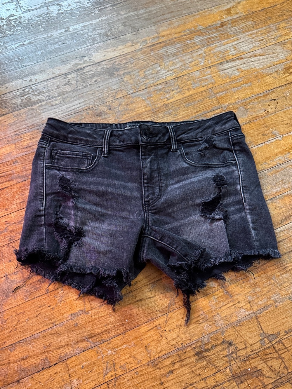 Preloved - American Eagle Black Distressed Denim Shorts - Sz 12